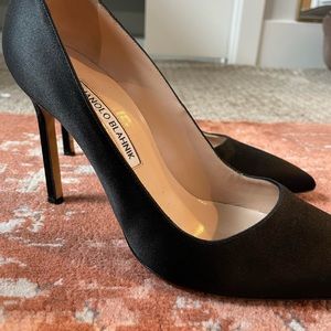 Manolo Blahnik Pumps: Size 37